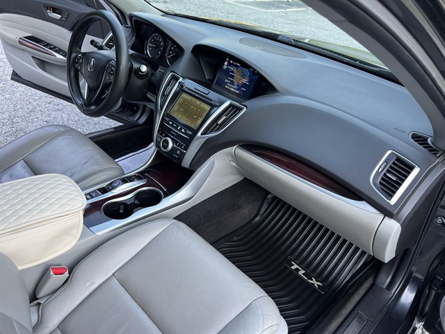 2015 Acura TLX Technology Package - Photo 15