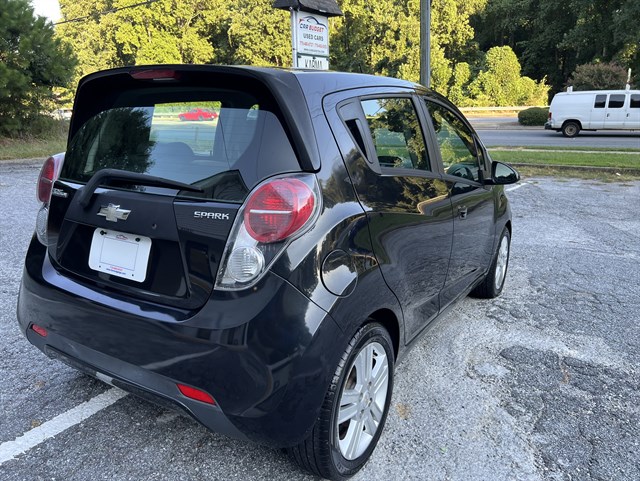 2015 Chevrolet Spark 1LT - Photo 7