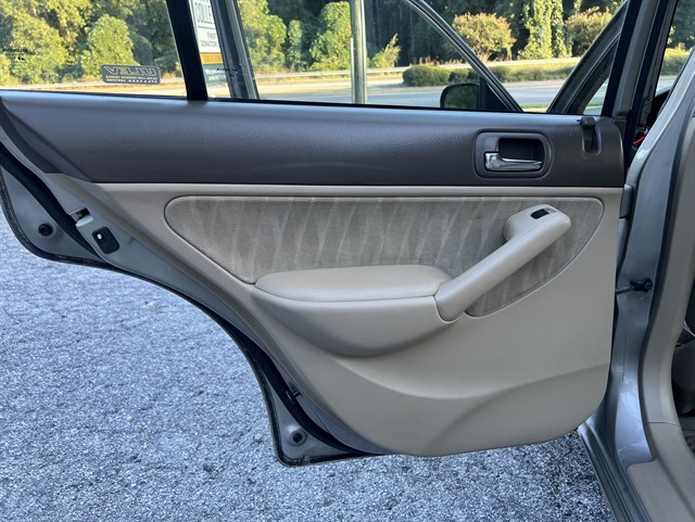 Honda Civic photo 16