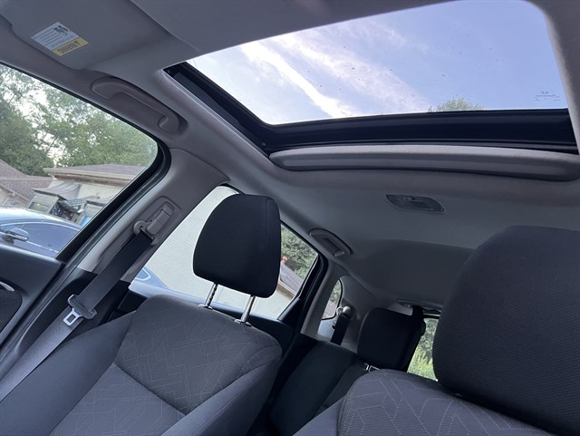 Honda Fit photo 17