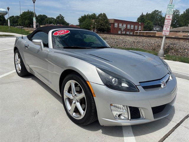 2008 Saturn Sky Red Line's photo