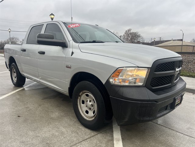 2016 RAM Ram 1500 Pickup Tradesman's photo