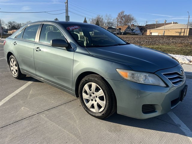 2010 Toyota Camry Base's photo