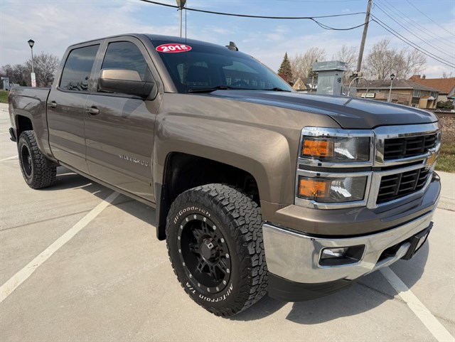 2015 Chevrolet Silverado 1500 LT 4X4 Crew Cab Short Box's photo