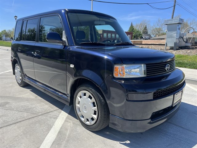 2006 Scion xB 4AT's photo