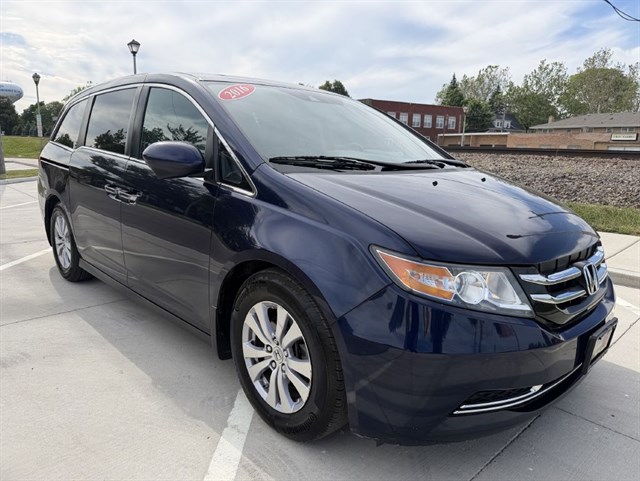 2016 Honda Odyssey EX-L with DVD Rear Entertainment System's photo