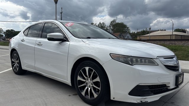 2017 Acura TLX 2.4 AUTO Technology Package's photo