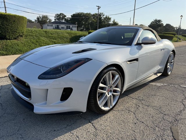2016 Jaguar F-Type