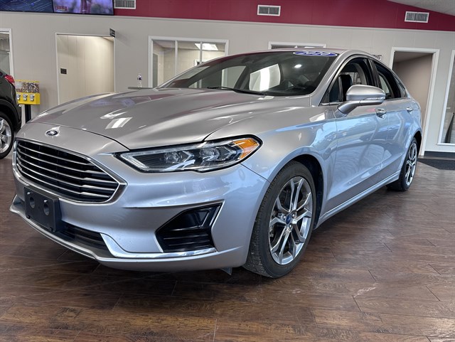 2020 Ford Fusion SEL