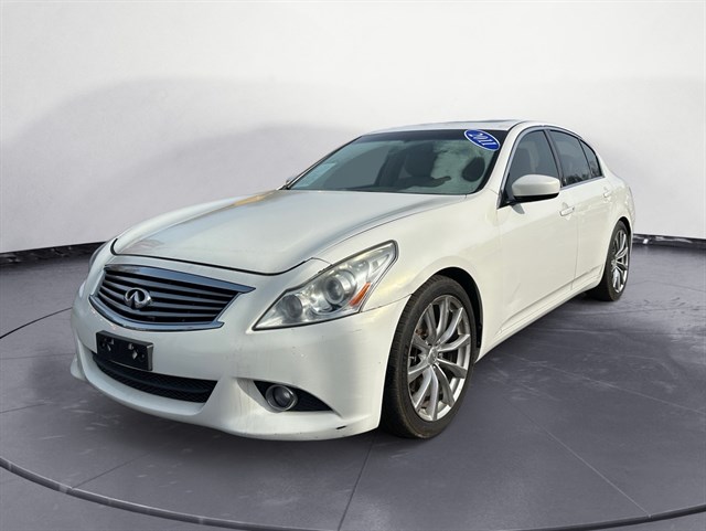 2011 INFINITI G Sedan 37 Journey
