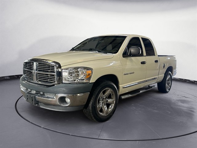 2007 Dodge Ram 1500 Pickup SLT