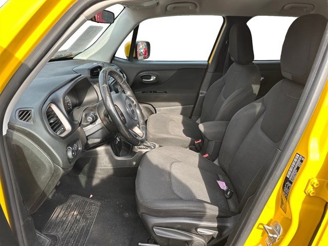 2016 Jeep Renegade Latitude - Photo 9