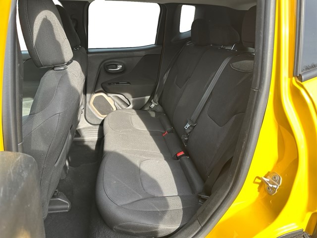 2016 Jeep Renegade Latitude - Photo 14