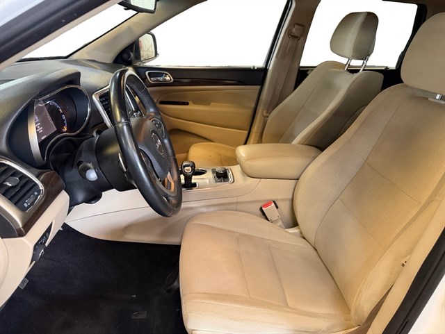 2014 Jeep Grand Cherokee Laredo - Photo 11