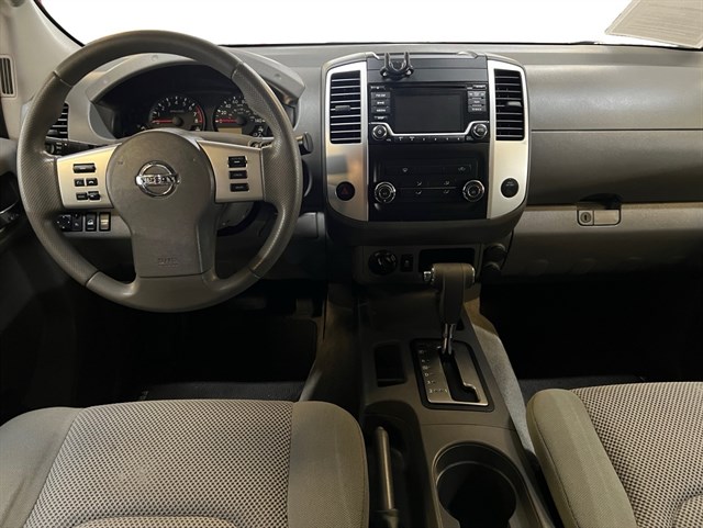 2016 Nissan Frontier SV - Photo 13