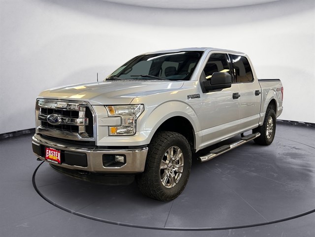 2015 Ford F-150 XLT 4x4 SuperCrew 145-in's photo
