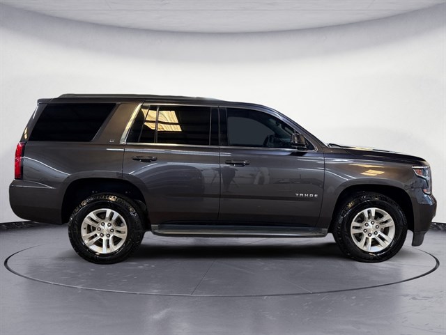 2017 Chevrolet Tahoe LT - Photo 6