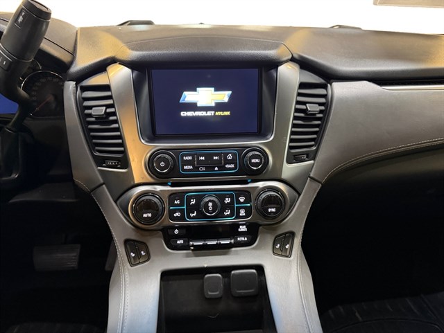 2017 Chevrolet Tahoe LT - Photo 12