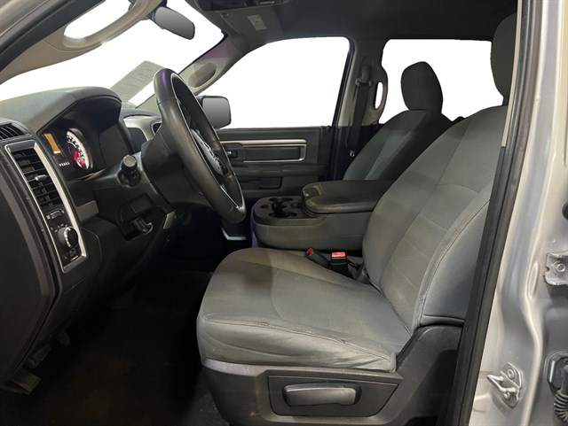 2018 RAM Ram 1500 Pickup SLT - Photo 9