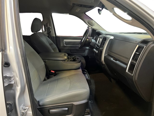 2018 RAM Ram 1500 Pickup SLT - Photo 10