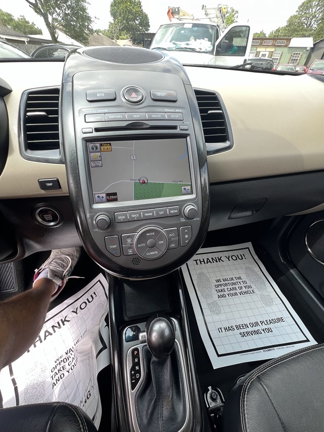 Kia Soul photo 2