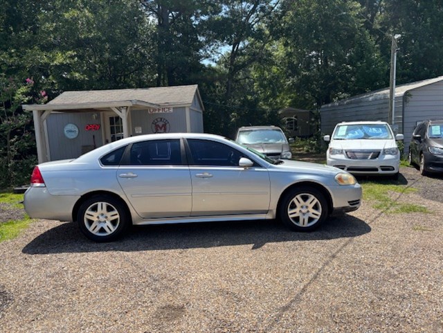 2013 Chevrolet Impala 2FL's photo