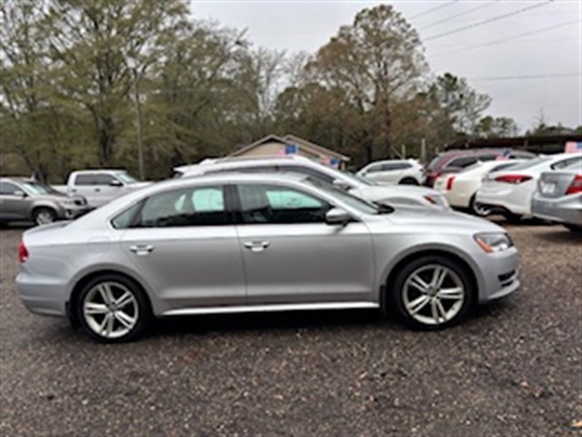 2015 Volkswagen Passat SE