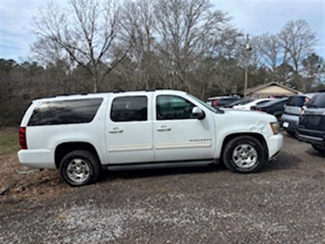 2011 Chevrolet Suburban LT