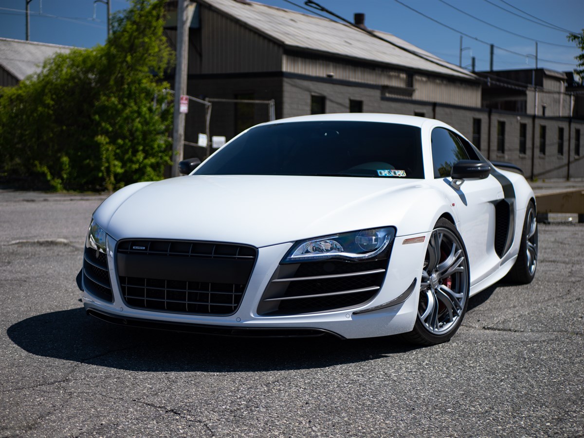 2012 Audi R8 5.2 Coupe Quattro photo 39