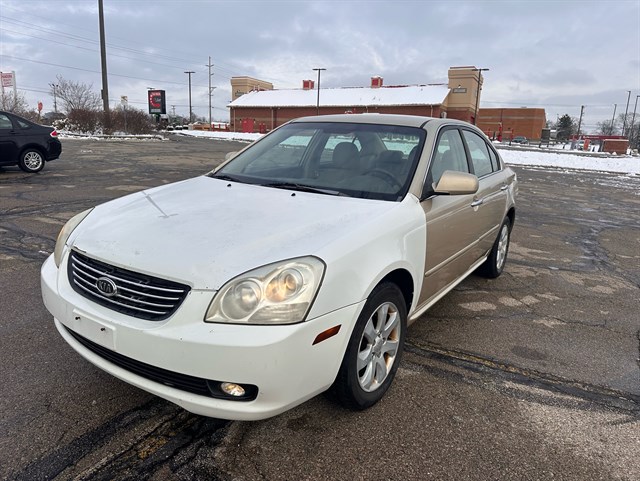 2008 Kia Optima EX's photo