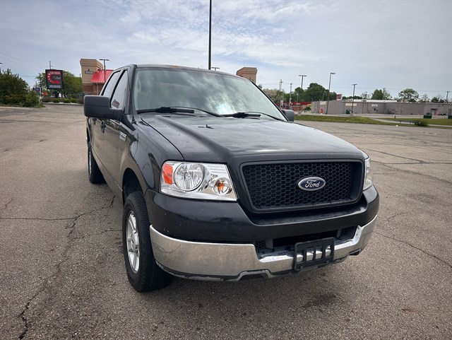 2004 Ford F-150 XLT