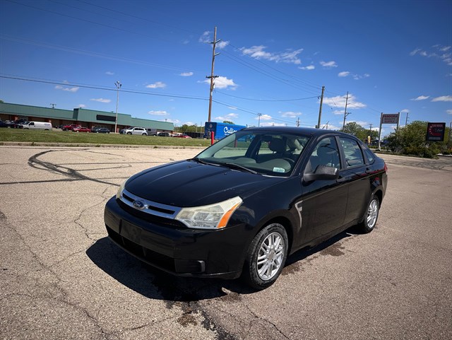 2008 Ford Focus SE - Photo 6