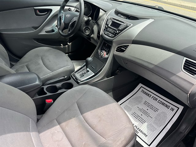 2013 Hyundai Elantra GLS - Photo 13