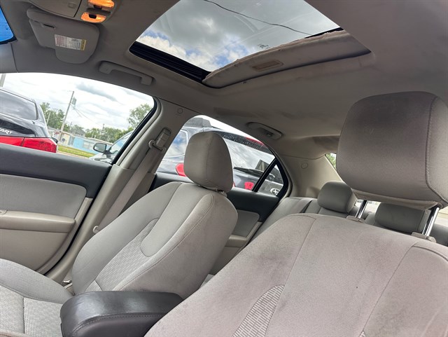 2010 Ford Fusion SE - Photo 13