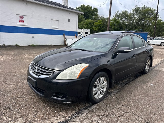 2010 Nissan Altima 2.5 S CVT's photo