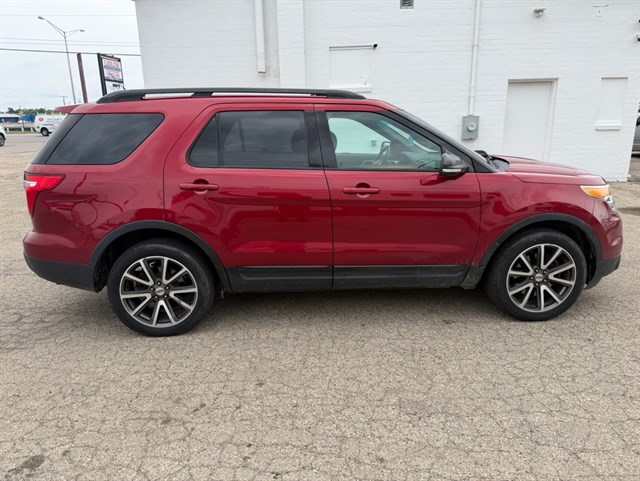 2015 Ford Explorer XLT - Photo 8