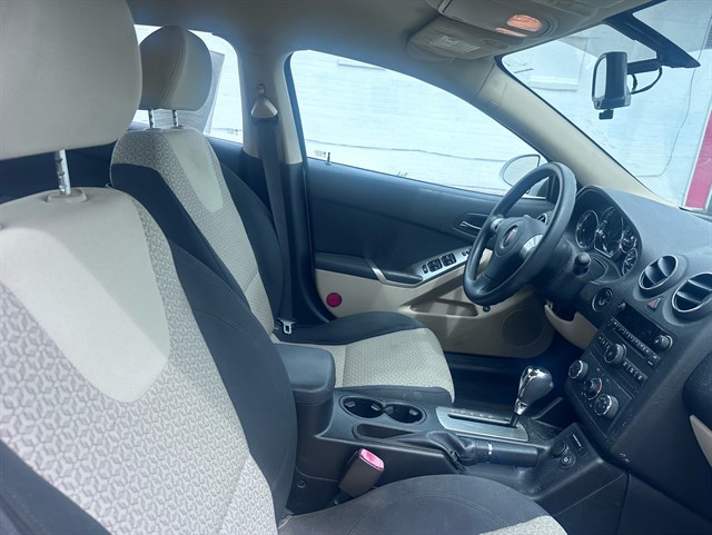 2009 Pontiac G6 G6 - Photo 9