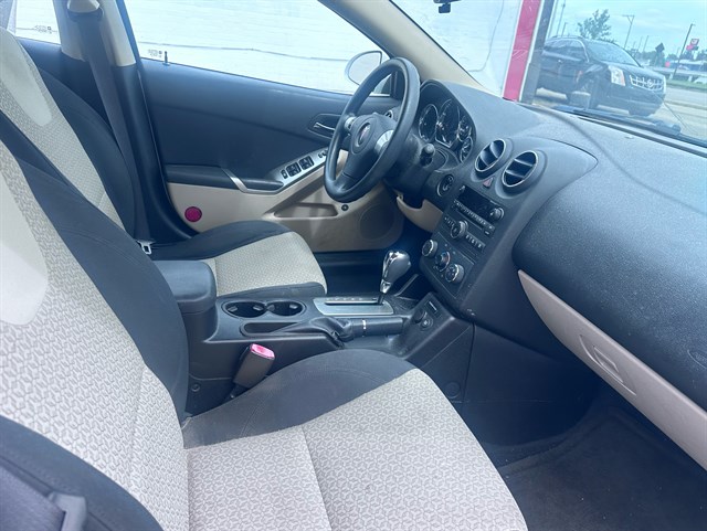 2009 Pontiac G6 G6 - Photo 15