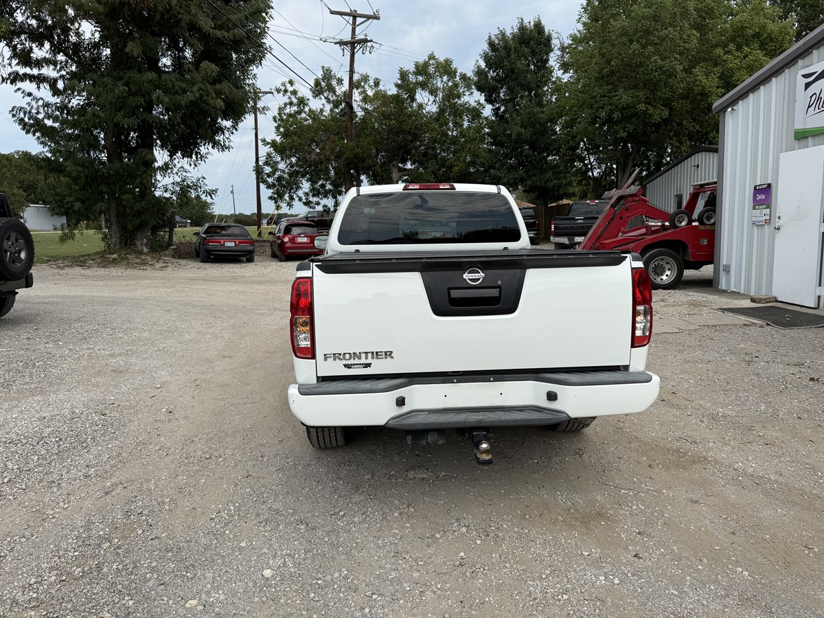 2020 Nissan Frontier S King Cab photo 4