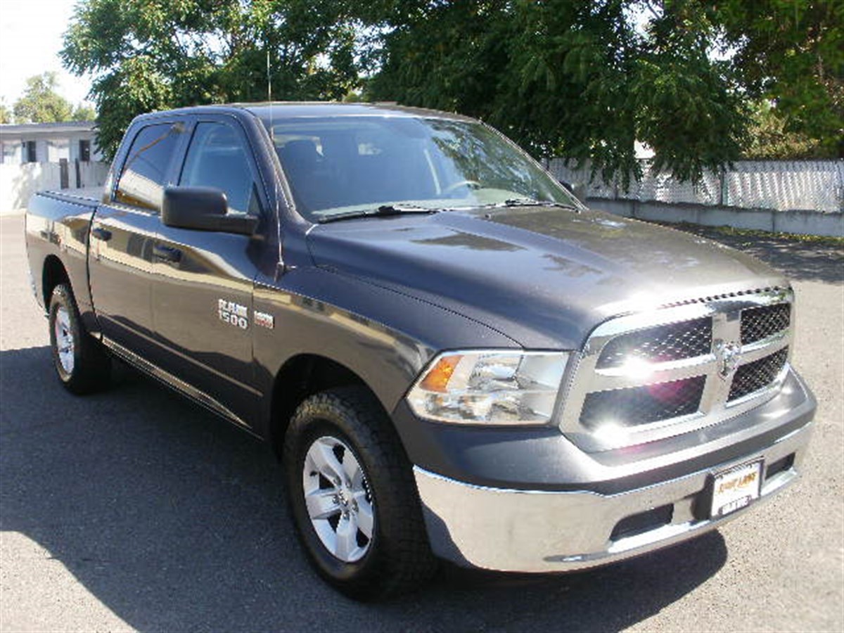 2018 Ram 1500 Tradesman photo 3