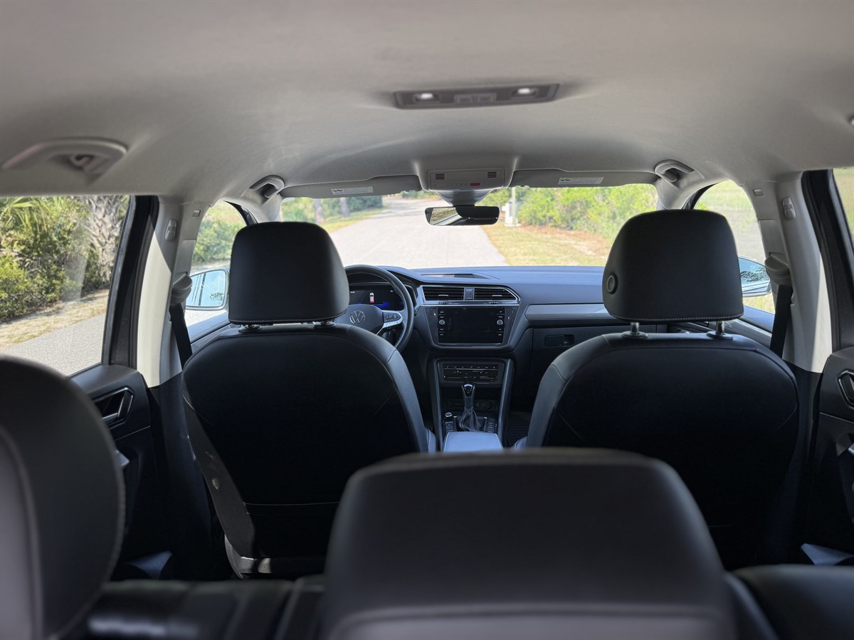 2022 Volkswagen Tiguan SE photo 21