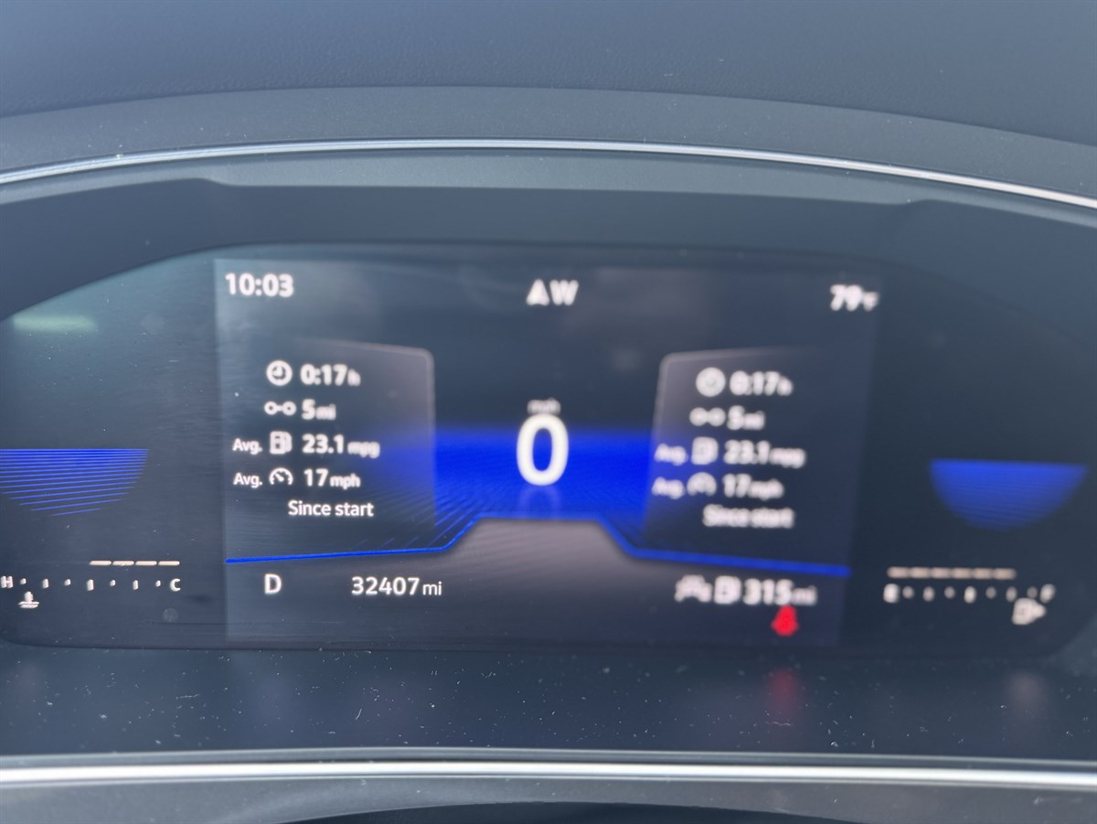 2022 Volkswagen Tiguan SE photo 16