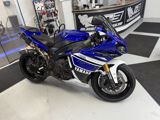 希少クロライト　テール　yzfr1 r1m r6 r7 yzf-1 YAMAHA New Models Sioux City Yamaha/Can-Am/Kawasaki, Inc.