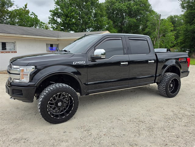 2019 Ford F-150 Platinum 4x4 SuperCrew 5-1/2 Box's photo