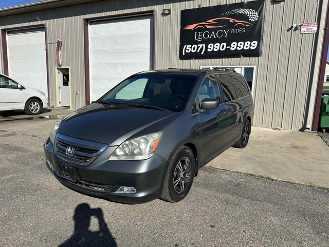 2007 Honda Odyssey Touring's photo