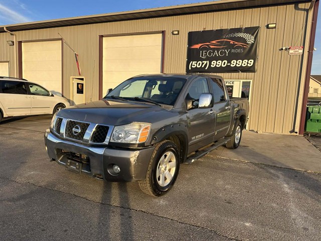 2006 Nissan Titan LE's photo
