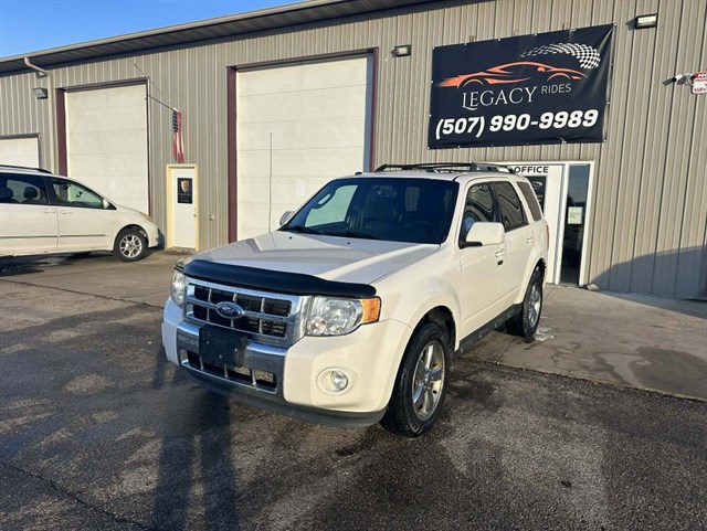 2012 Ford Escape Limited's photo