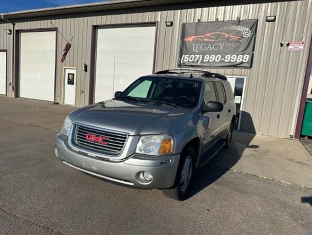 2006 GMC Envoy 4WD SLE's photo