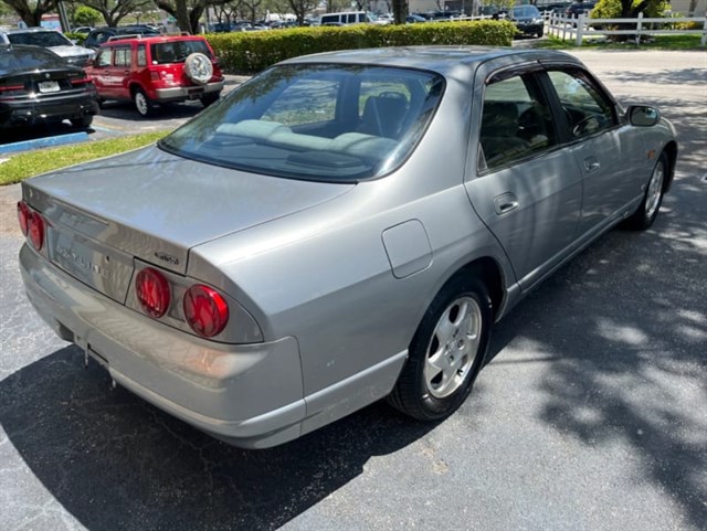 1997 Nissan Skyline JDM car for sale — photo 7 of 16