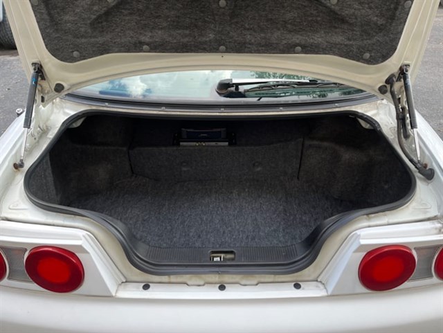 NISSAN GT-R R33 純正リアトランク 1997 Nissan Skyline R33, Stock No: 3499 by KURUMA IMPORTS, LLC
